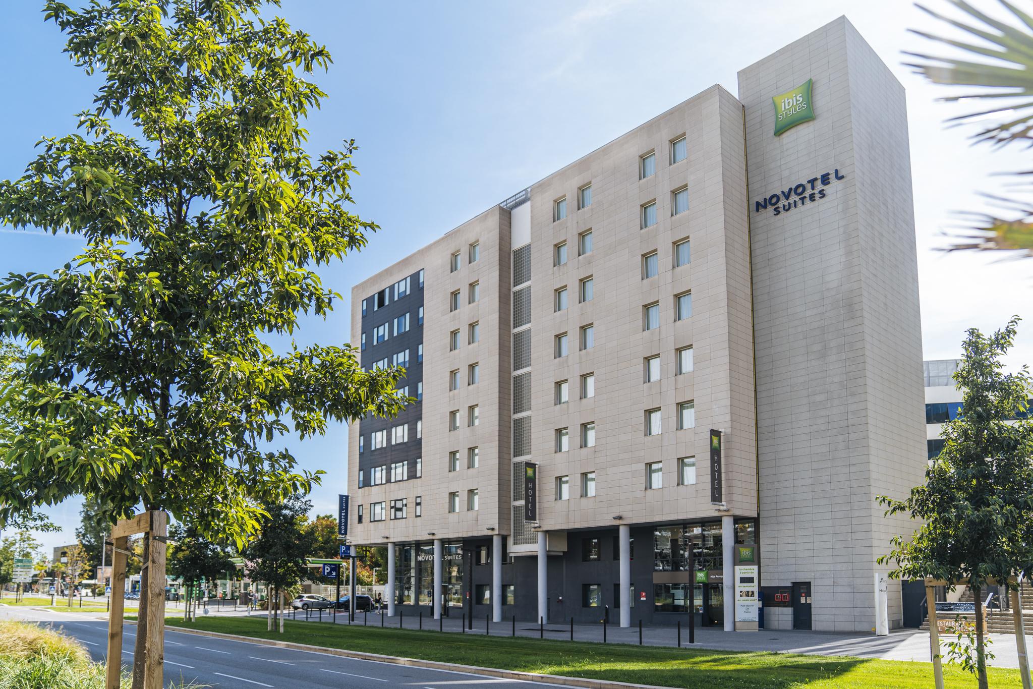 Ibis Styles Nice Aeroport Arenas Buitenkant foto