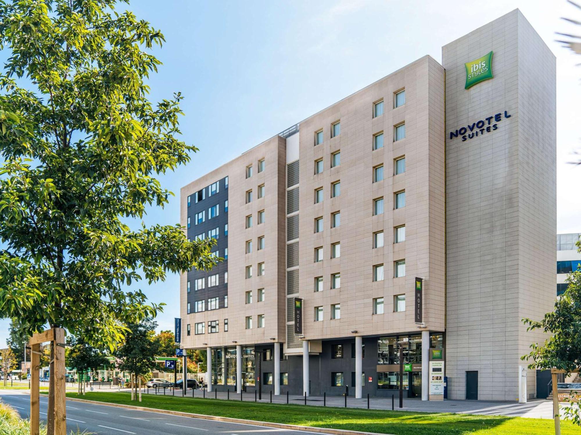 Ibis Styles Nice Aeroport Arenas Buitenkant foto